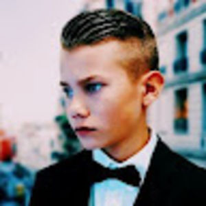 Meet your Posher, John phillip